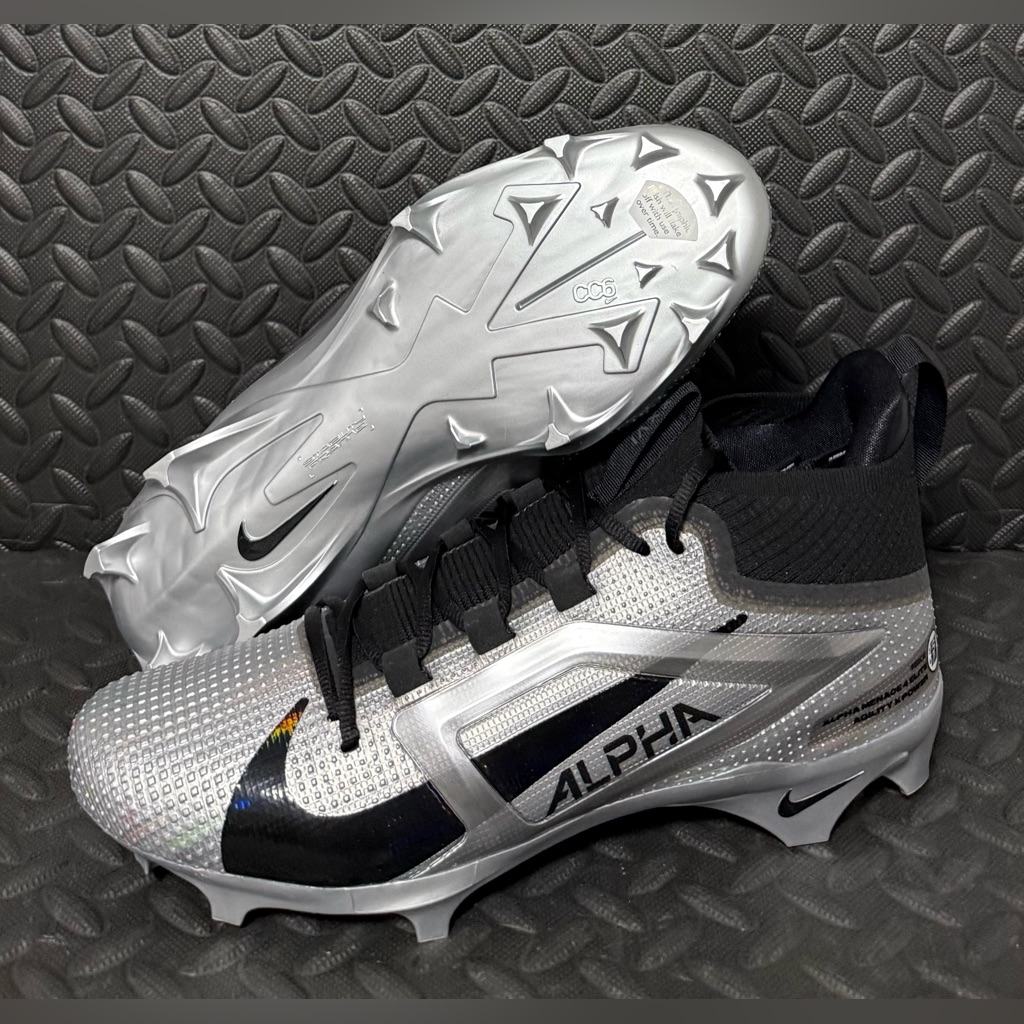 Nike Saquon Barkley Alpha Menace 4 Elite Cleats Black Metallic Silver Mens Sz 13